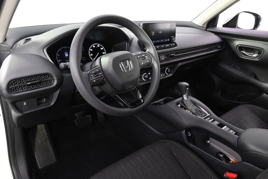 Used 2023 Honda HR-V LX image 12