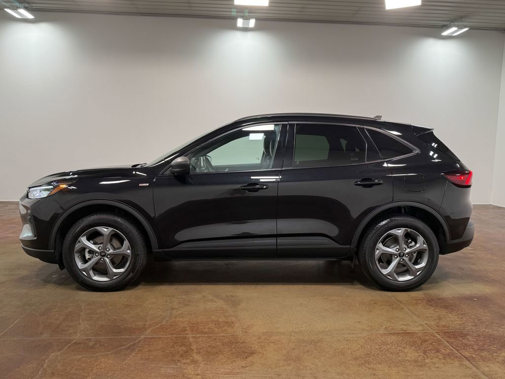 Used 2025 Ford Escape ST-Line AWD/4WD image 27