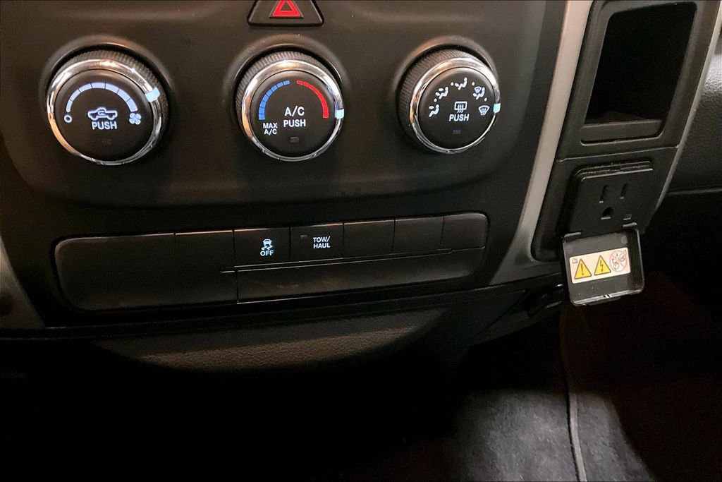 Used 2018 RAM 1500 Outdoorsman image 17