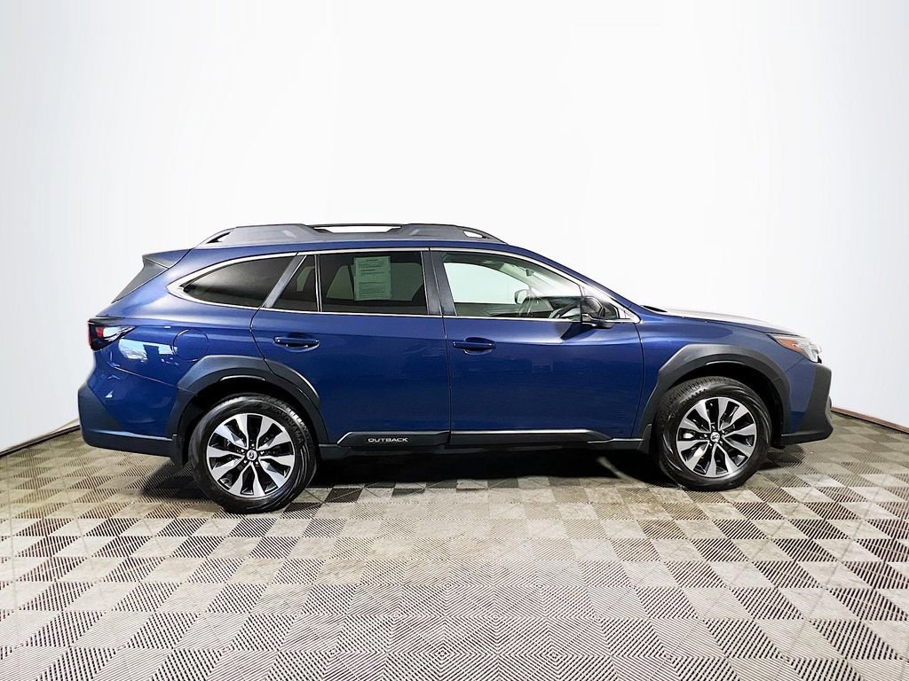 Used 2025 Subaru Outback Limited XT AWD/4WD image 8