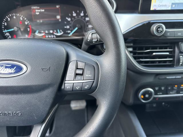 Used 2020 Ford Escape SE image 23