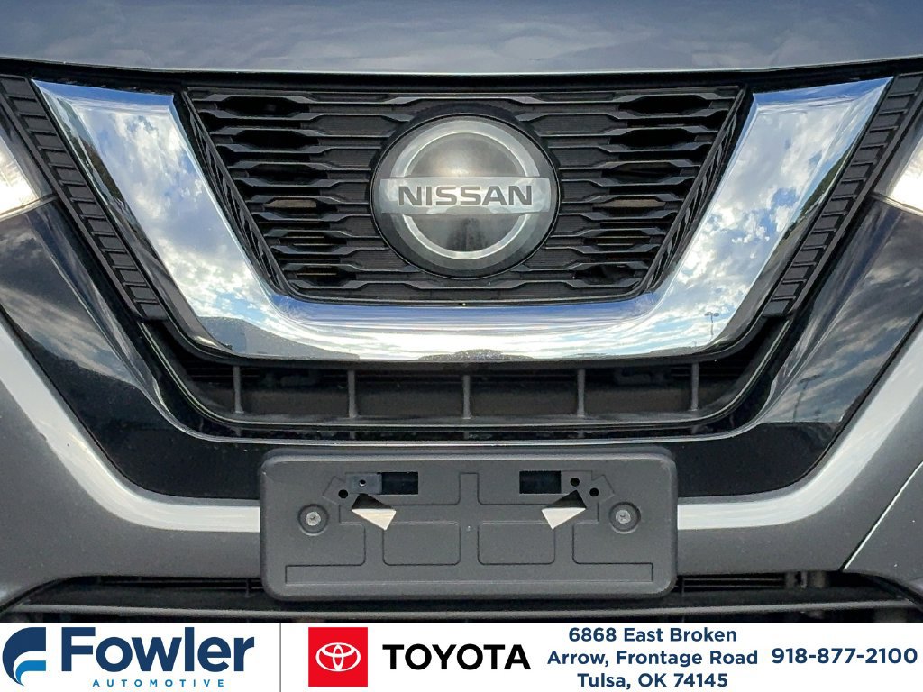 Used 2018 Nissan Rogue SV w/ Premium Package AWD/4WD image 34