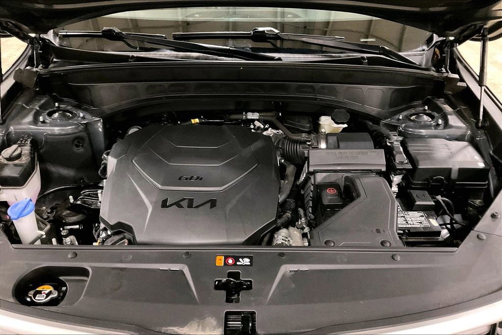Used 2025 Kia Telluride S image 10
