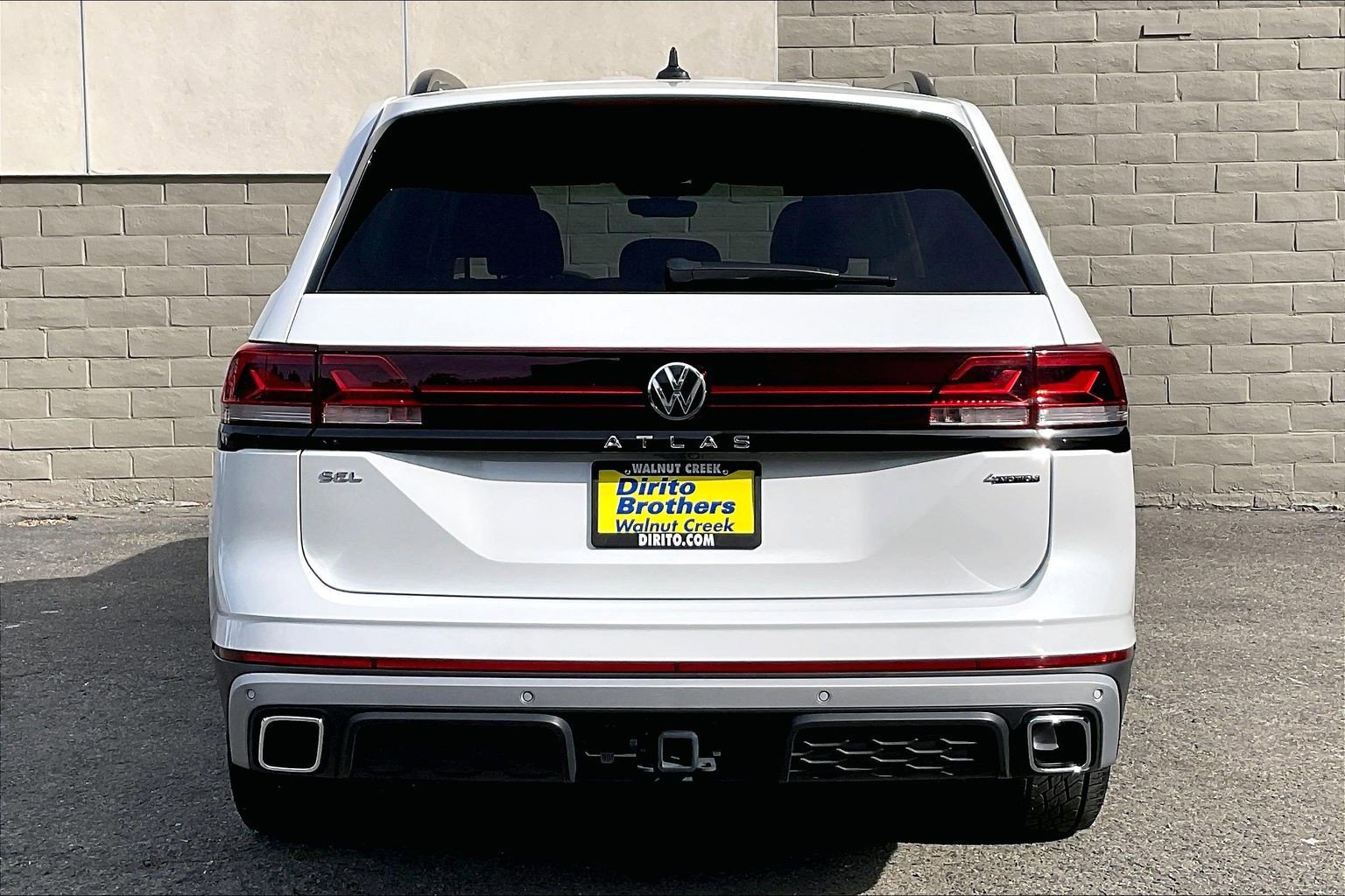 Certified 2024 Volkswagen Atlas Peak Edition SEL AWD/4WD image 3