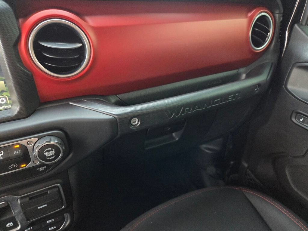 Used 2022 Jeep Wrangler Rubicon AWD/4WD image 27