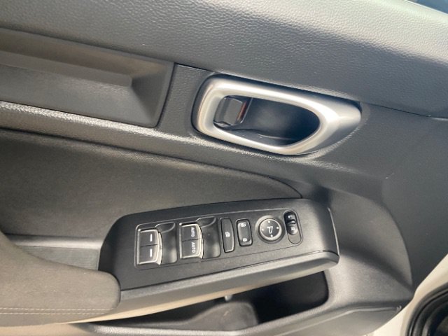 Used 2023 Honda Civic LX image 19