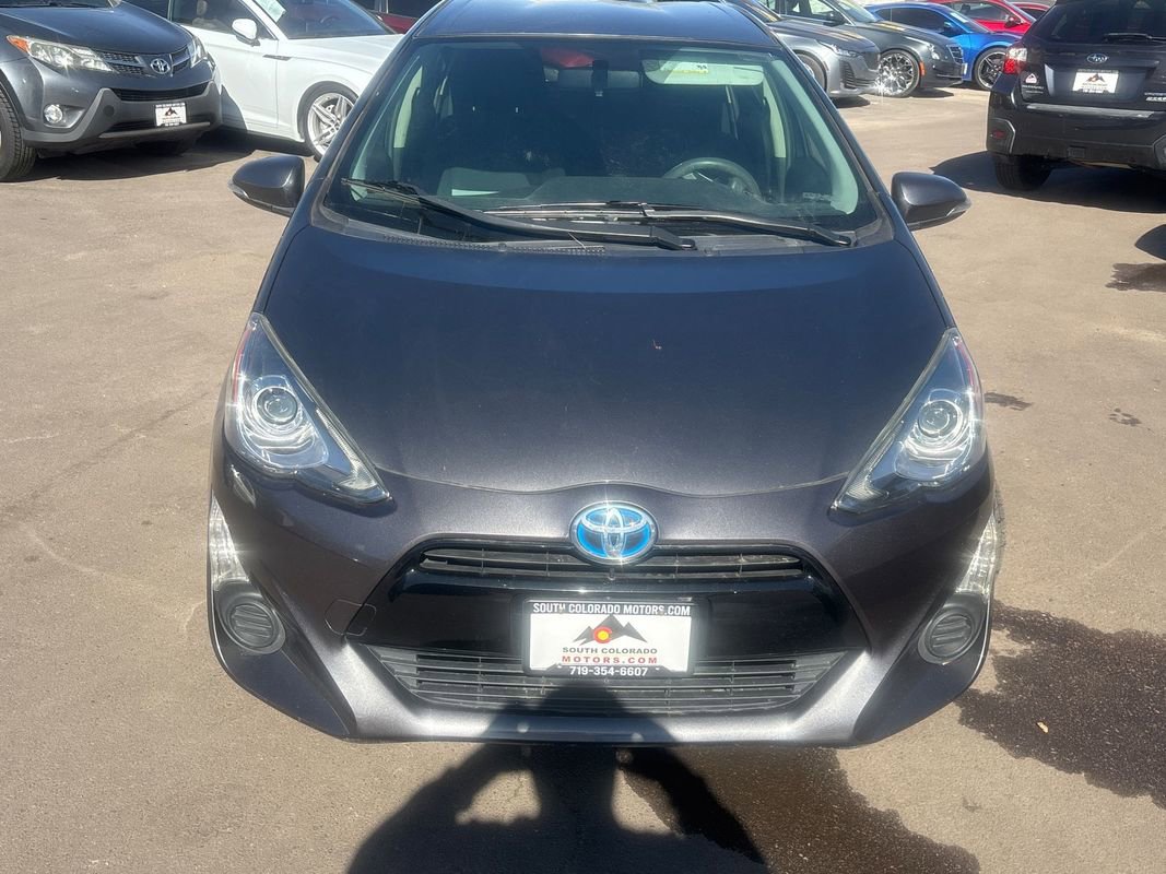 Used 2015 Toyota Prius C Two image 2