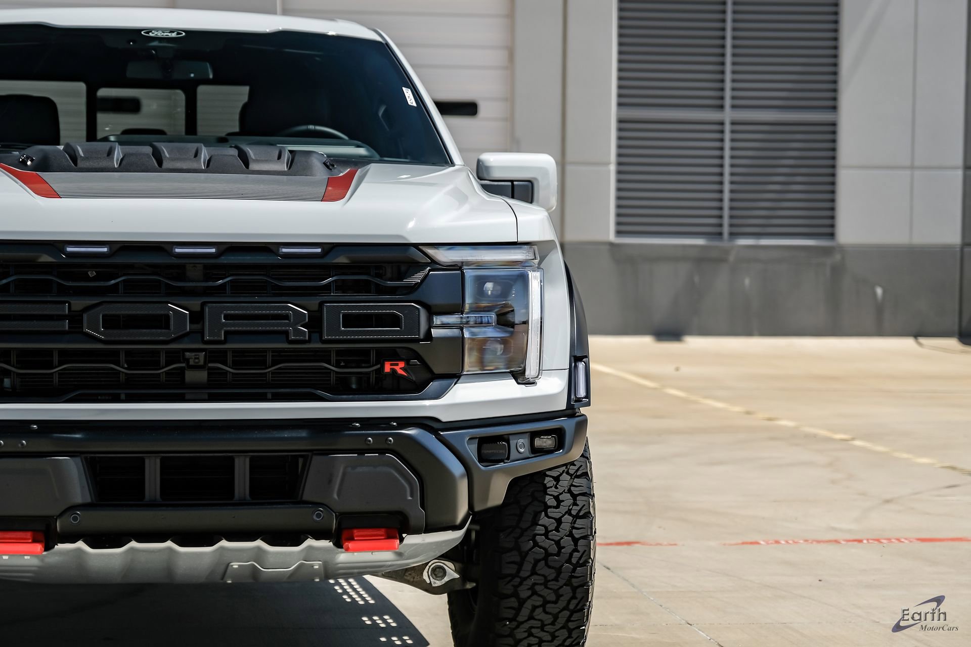 Used 2026 Ford F150 Raptor w/ Equipment Group 803A Raptor R AWD/4WD image 29