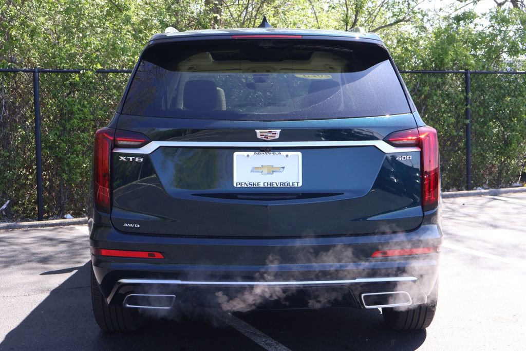 Used 2025 Cadillac XT6 Premium Luxury w/ Technology Package image 9