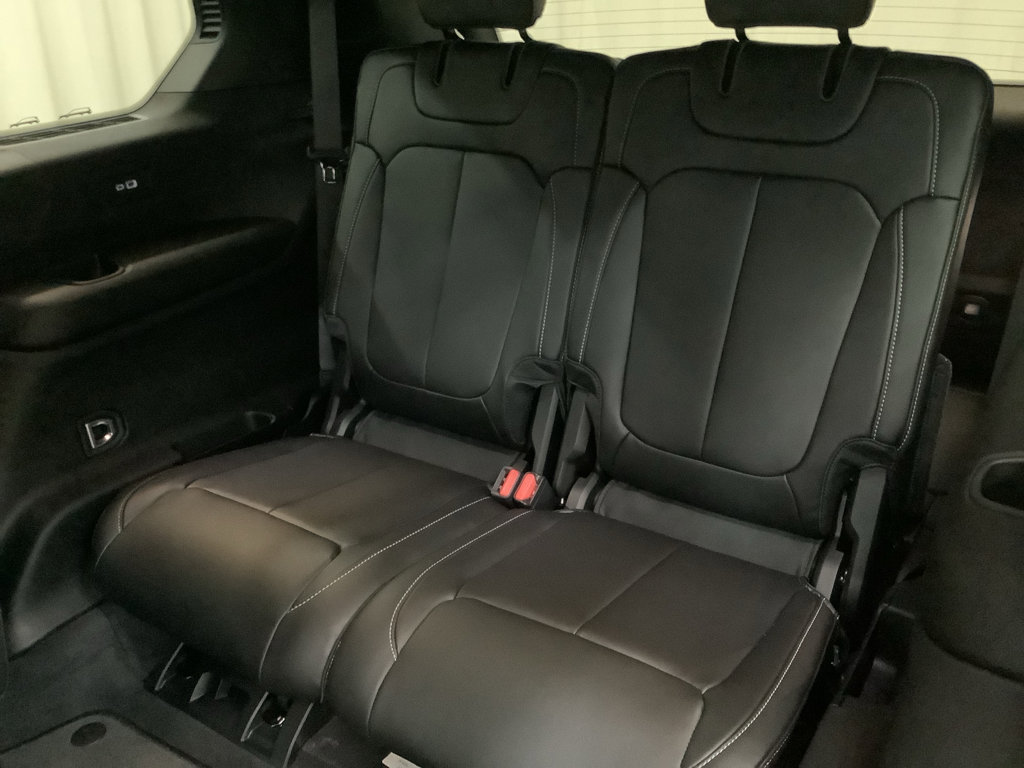 New 2025 Jeep Grand Cherokee L Limited image 27