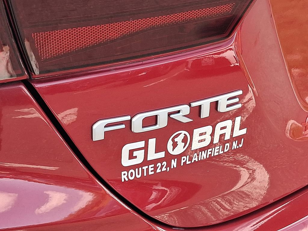 Used 2023 Kia Forte LXS image 30