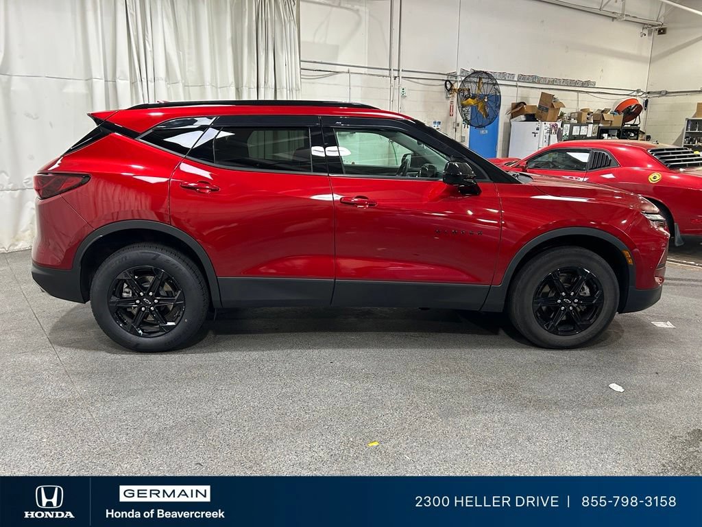 Used 2024 Chevrolet Blazer LT w/ Convenience Package AWD/4WD image 9