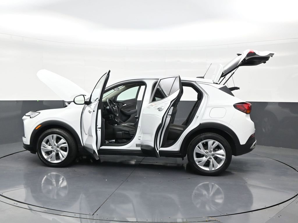 Used 2024 Buick Encore GX Preferred FWD image 31