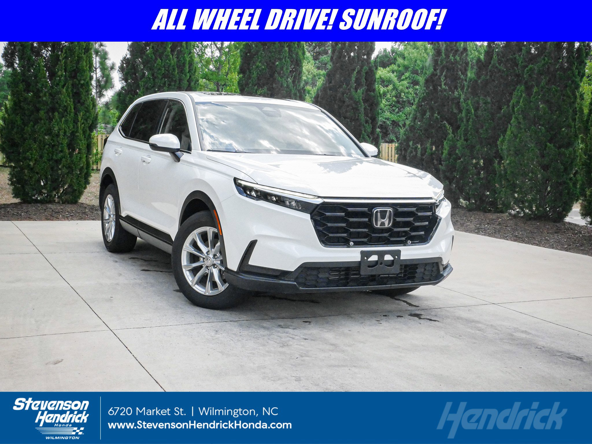 Used 2025 Honda CR-V EX image 1