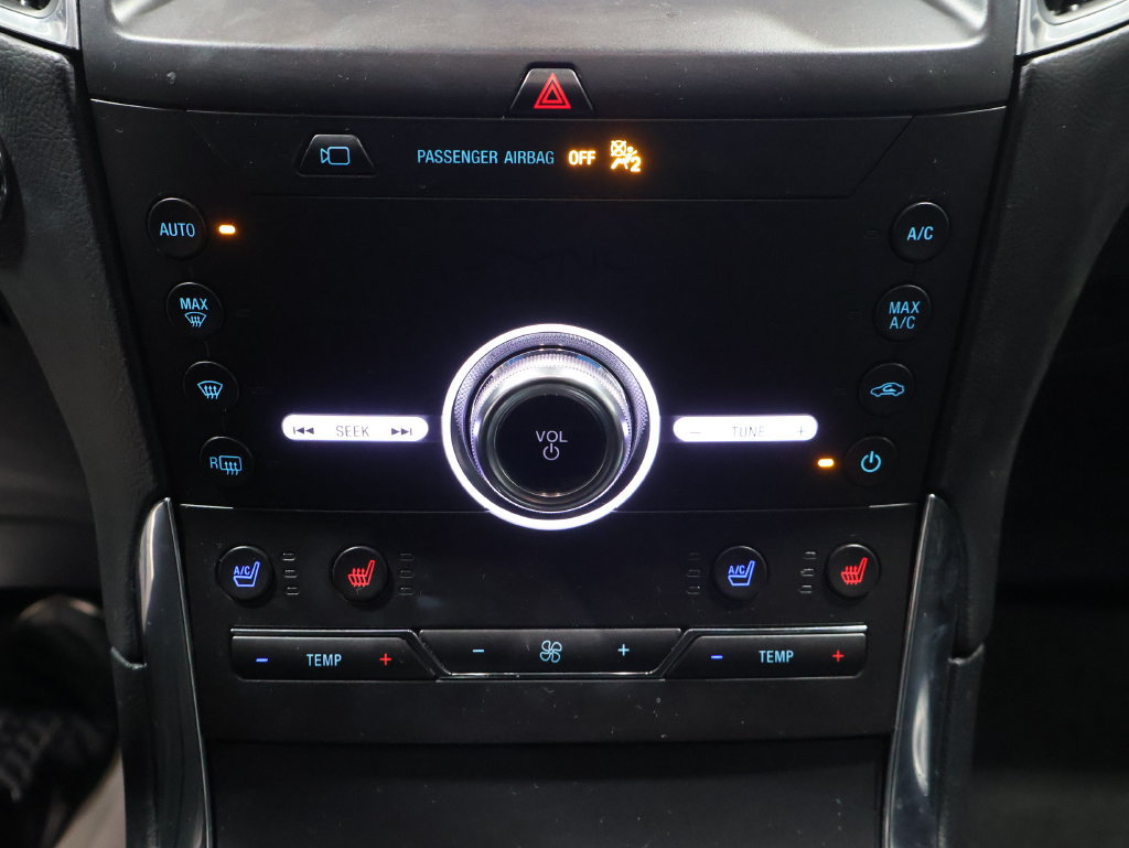 Used 2020 Ford Edge Titanium w/ Equipment Group 301A AWD/4WD image 33