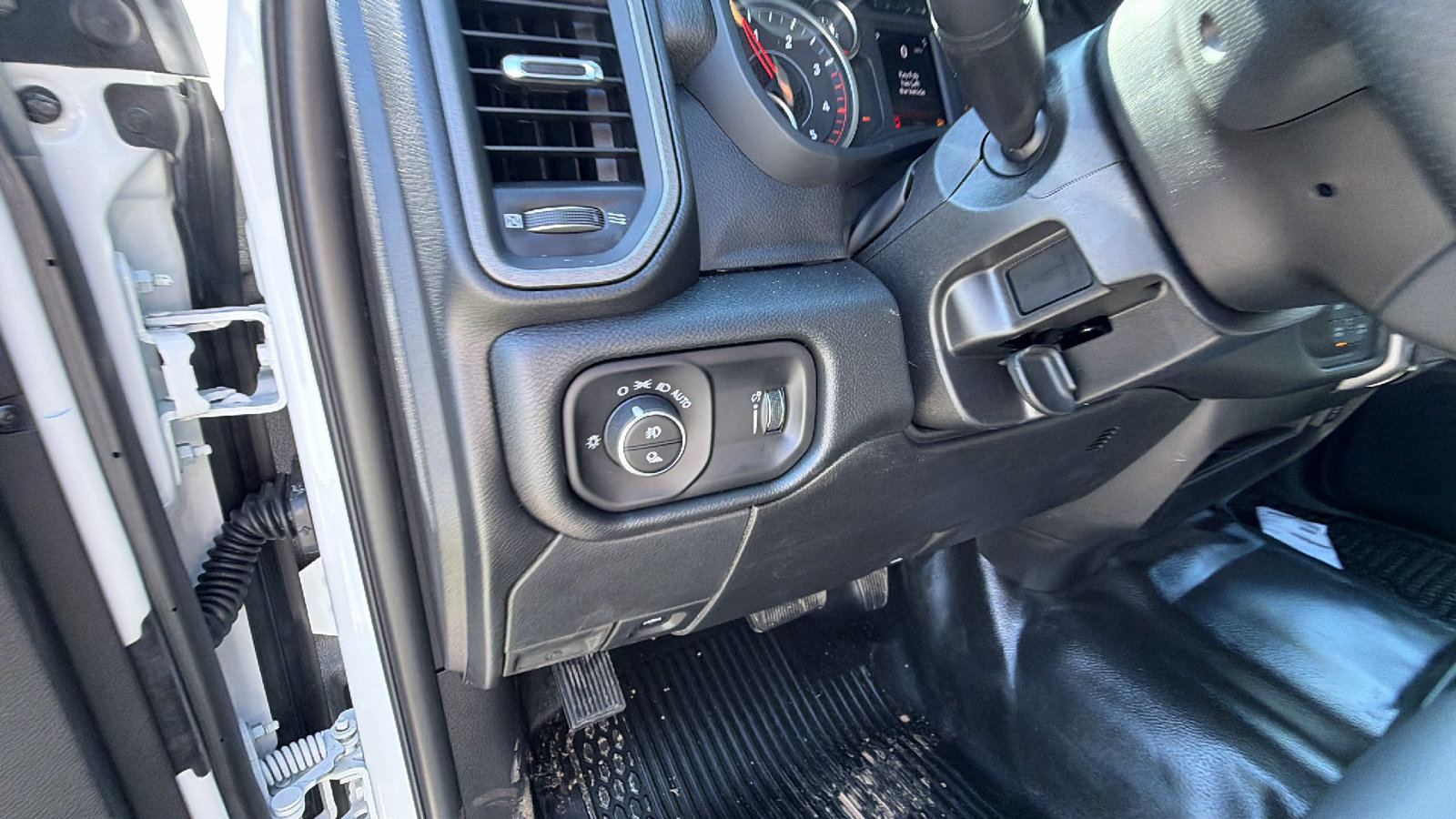 New 2026 RAM 2500 Tradesman AWD/4WD image 20