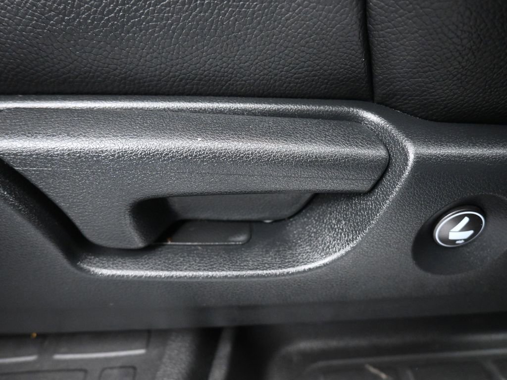 Used 2019 Honda Pilot Elite image 51