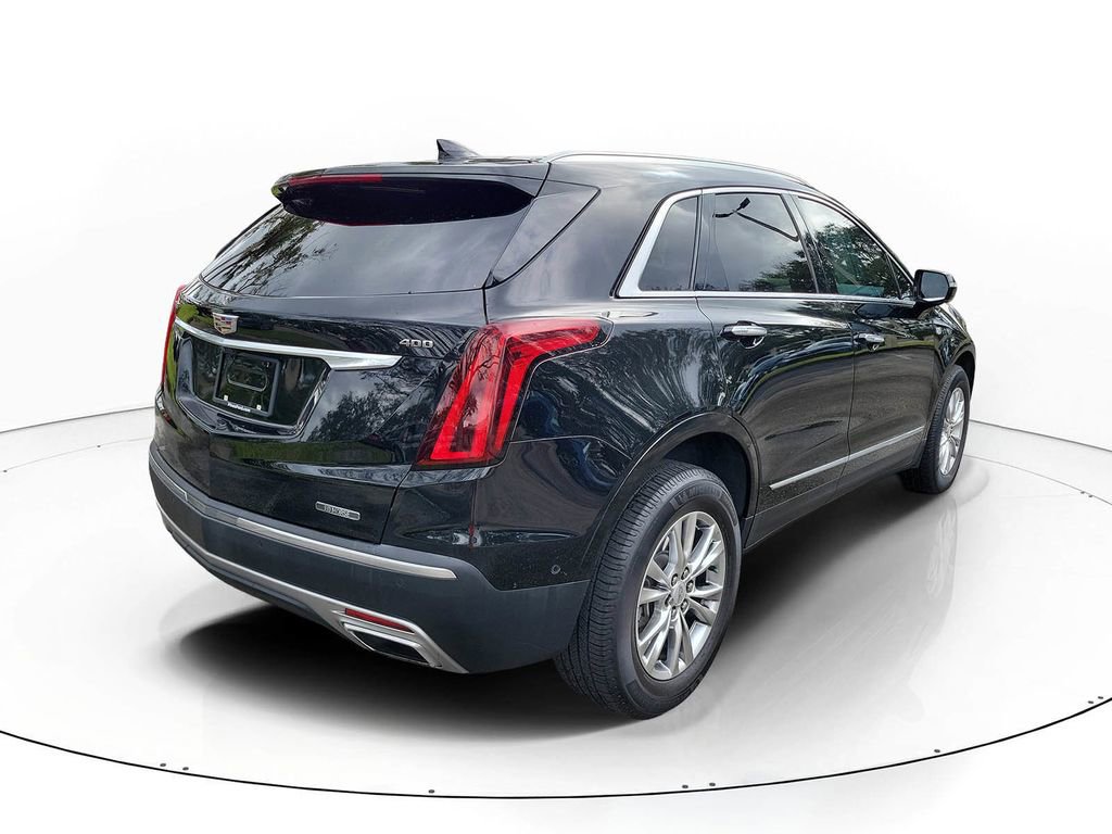 Used 2022 Cadillac XT5 Premium Luxury w/ Technology Package image 3