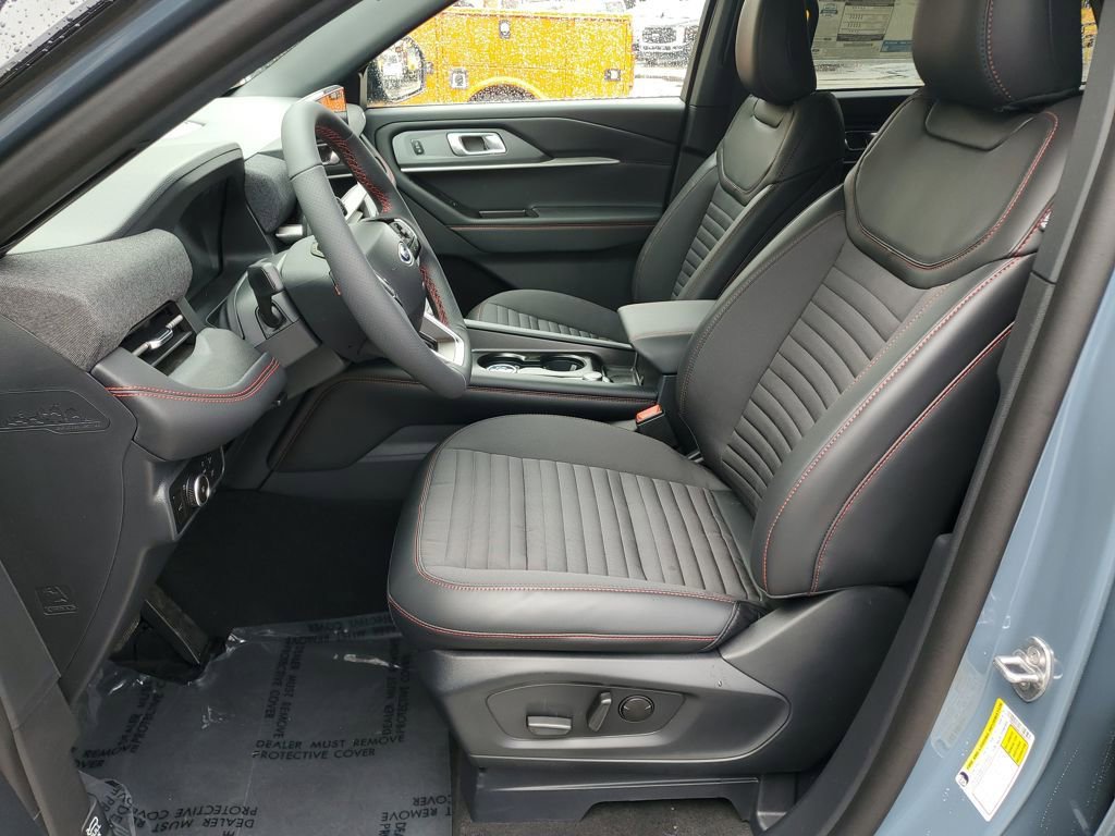 New 2026 Ford Explorer ST-Line image 12