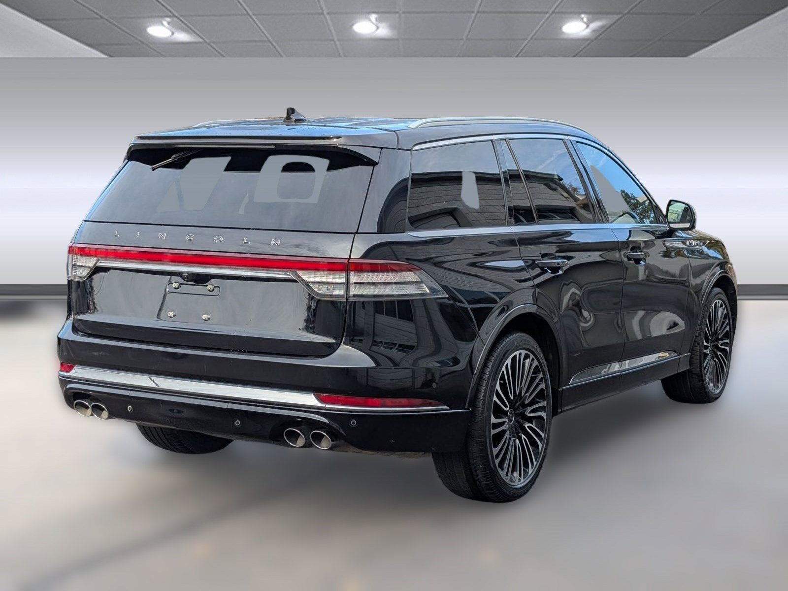 Used 2022 Lincoln Aviator Black Label w/ Dynamic Handling Package image 9