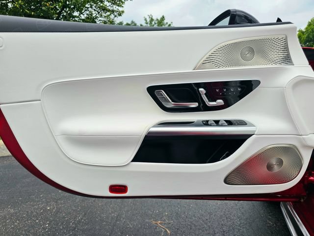 New 2026 Mercedes-Benz Maybach SL 680 image 25