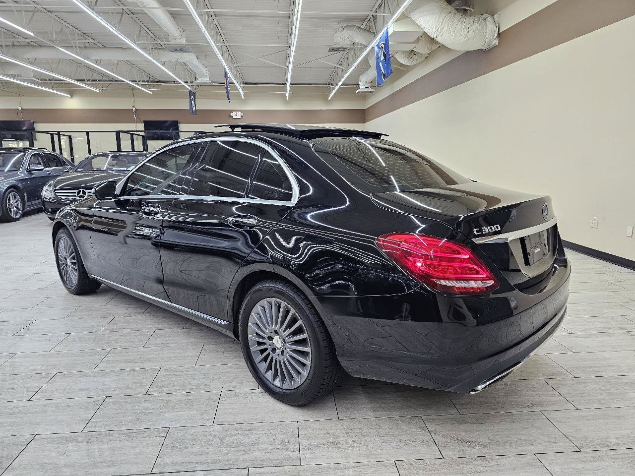 Used 2015 Mercedes-Benz C 300 4MATIC Sedan w/ Multimedia Package image 8