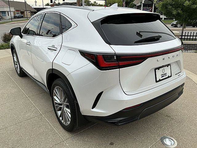 Used 2025 Lexus NX 350h AWD w/ Accessory Package (2T) image 10