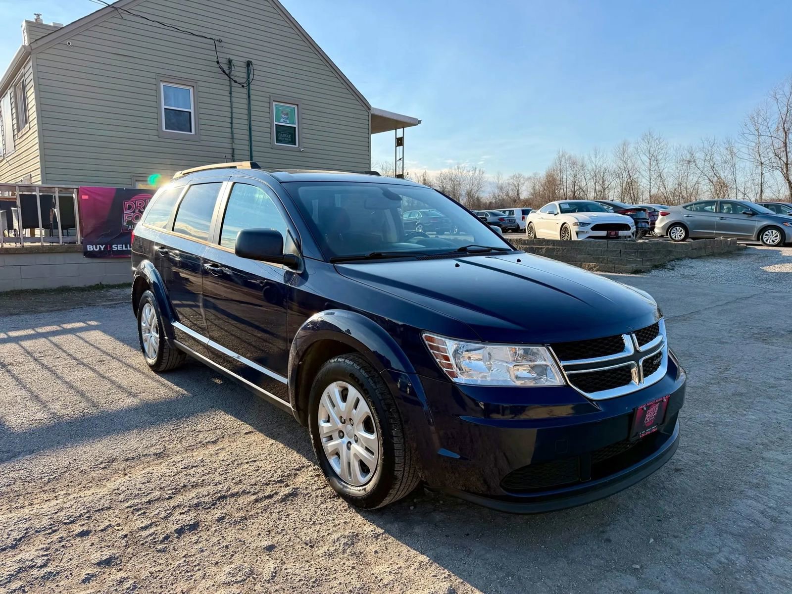 Used 2018 Dodge Journey SE w/ Connectivity Group image 3