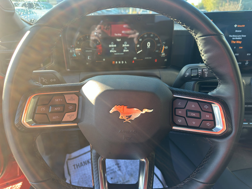 Used 2024 Ford Mustang EcoBoost image 9