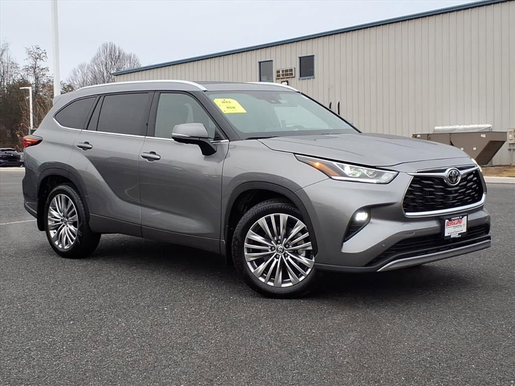 Used 2026 Toyota Highlander Platinum