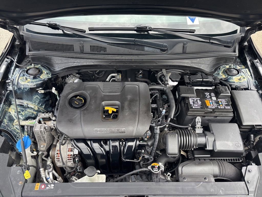 Used 2023 Kia Forte LXS w/ LXS Technology Package FWD image 11