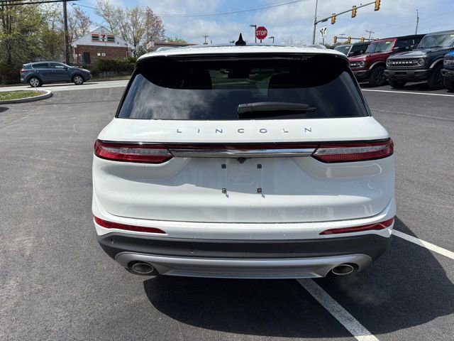 Used 2022 Lincoln Corsair AWD w/ Premium Package image 4