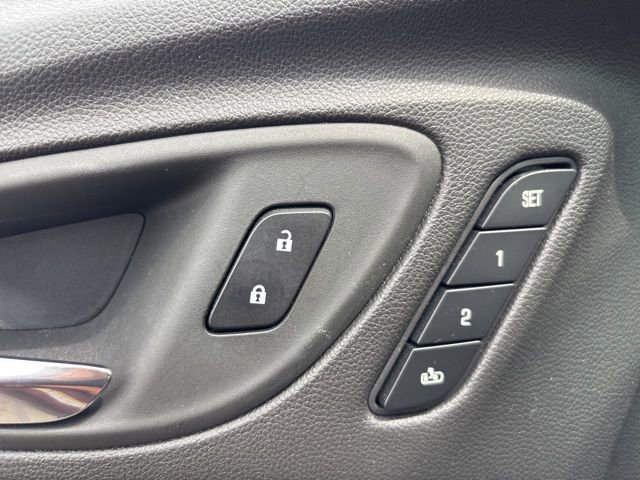 Used 2023 Buick Encore GX Essence w/ Experience Buick Package image 18