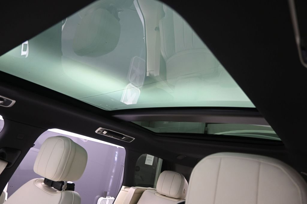 New 2026 Land Rover Range Rover SE AWD/4WD image 29