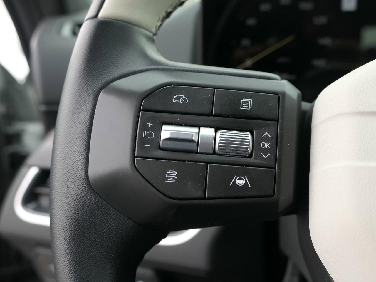 Used 2025 Kia K4 GT-Line w/ GT-Line Sunroof Package FWD image 16