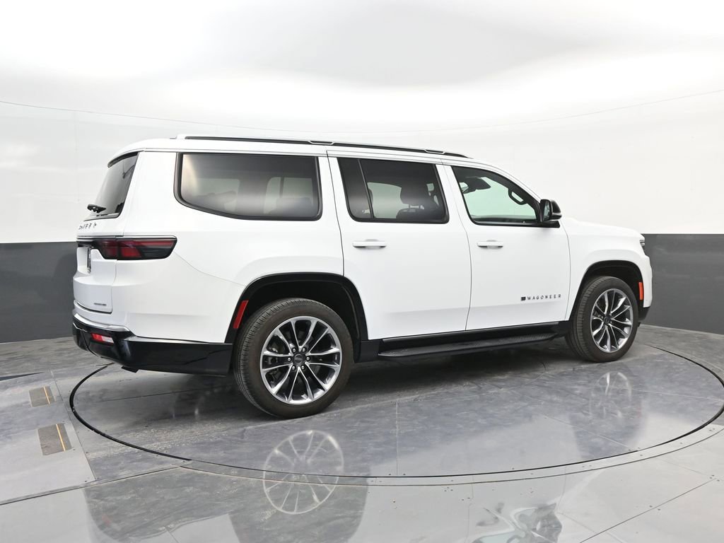 Used 2024 Jeep Wagoneer Series II w/ Premium Group I image 8