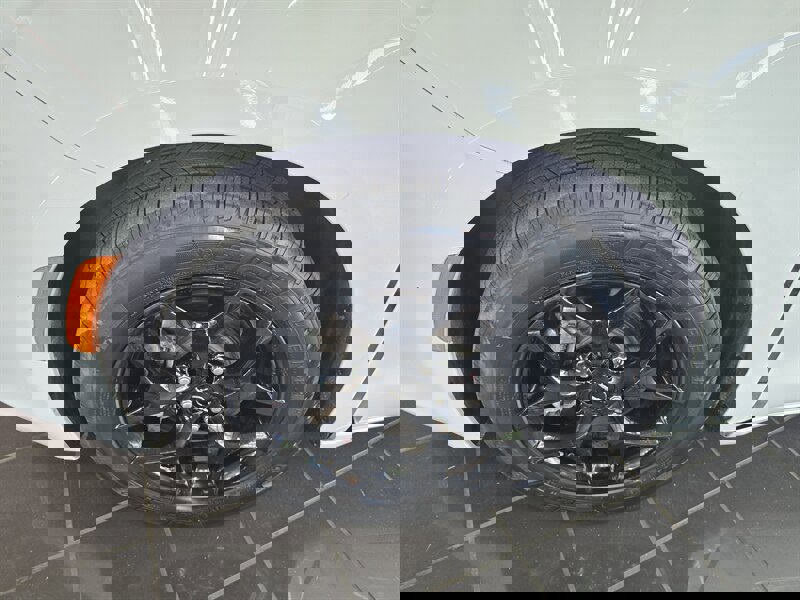 Used 2018 Chrysler Pacifica Touring Plus w/ Tire & Wheel Group image 37