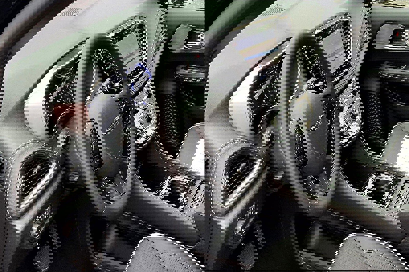 New 2026 Chrysler Pacifica Limited image 6