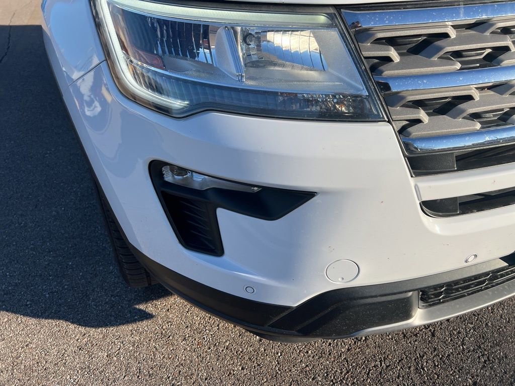 Used 2018 Ford Explorer XLT w/ Equipment Group 202A image 14