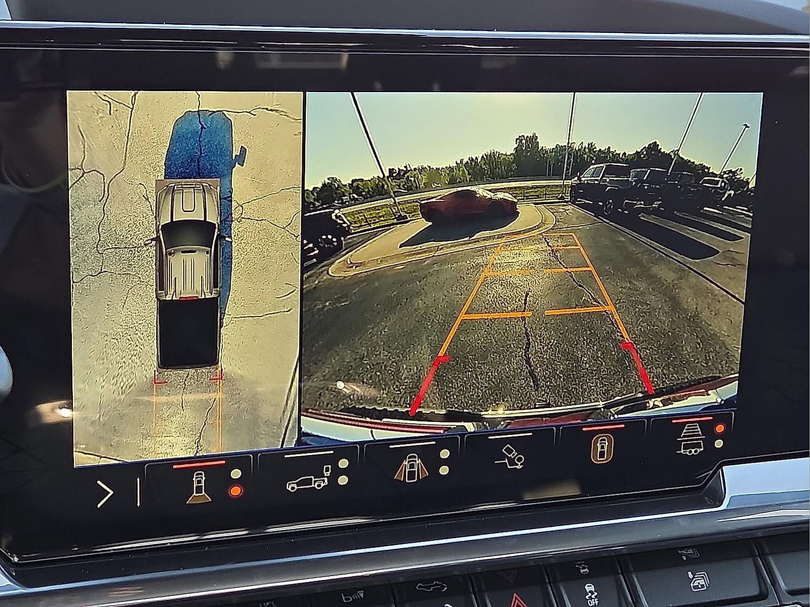 Used 2025 GMC Sierra 2500 SLT w/ SLT Convenience Package image 18