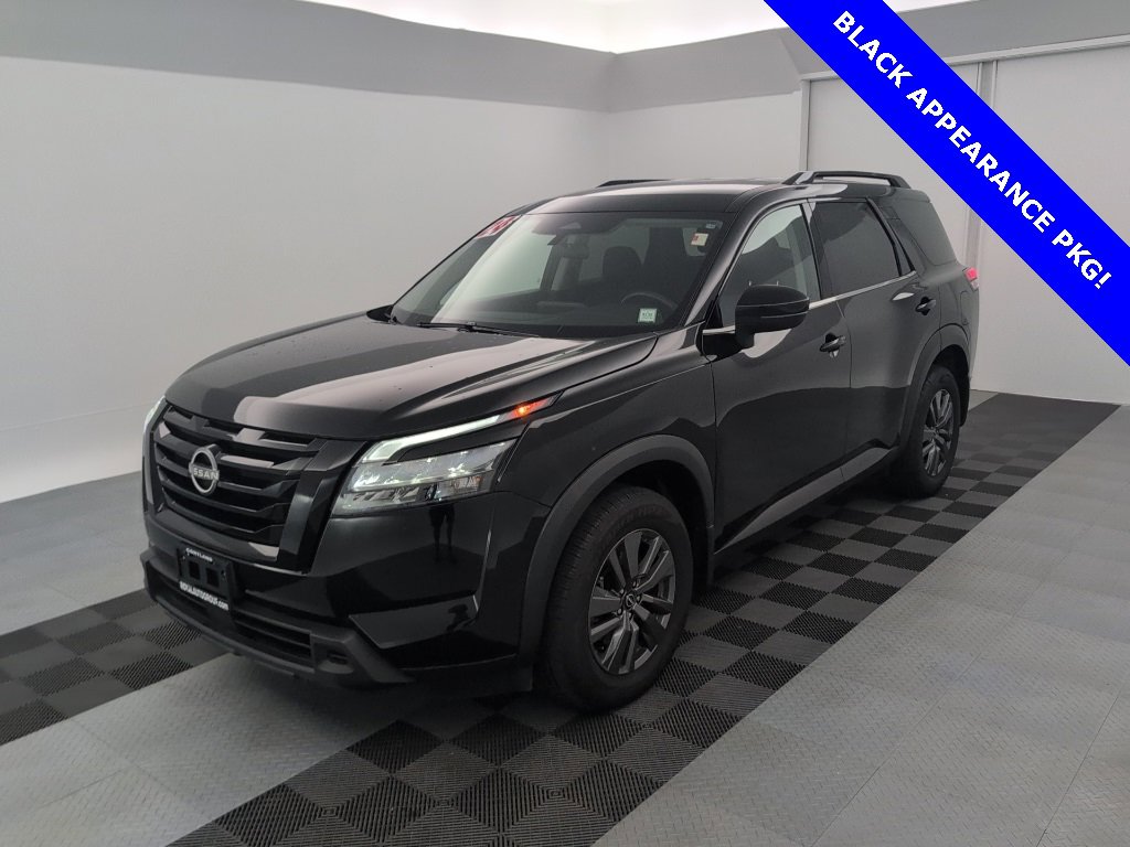 Certified 2024 Nissan Pathfinder SV w/ Black Appearance Package
