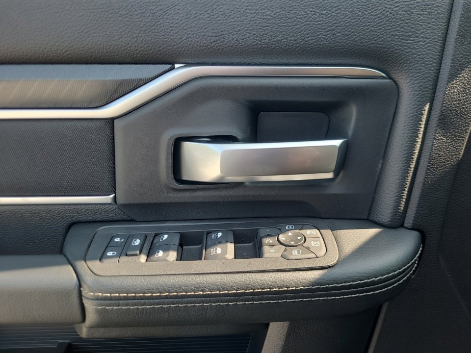 New 2025 RAM 2500 Big Horn image 32
