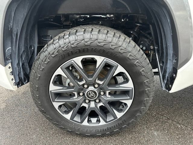 Used 2023 Toyota Tundra Limited image 12