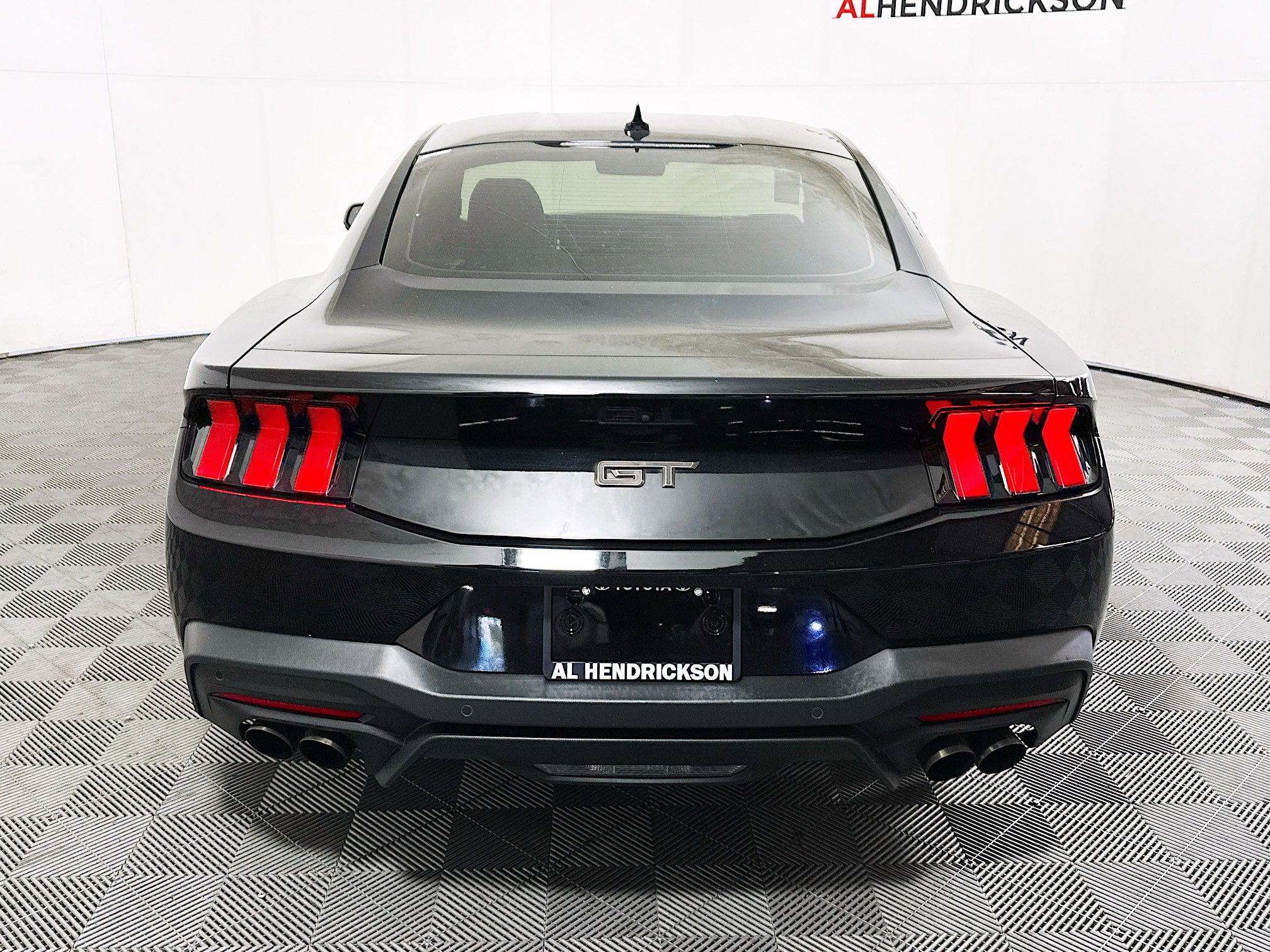 Used 2024 Ford Mustang GT Premium image 4