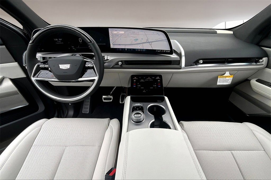 New 2026 Cadillac Vistiq Sport image 5