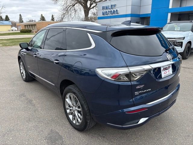 Used 2022 Buick Enclave Avenir w/ Avenir Technology Package AWD/4WD image 8