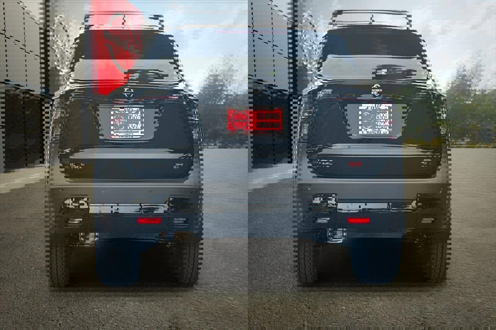 New 2026 Nissan Kicks SR image 8