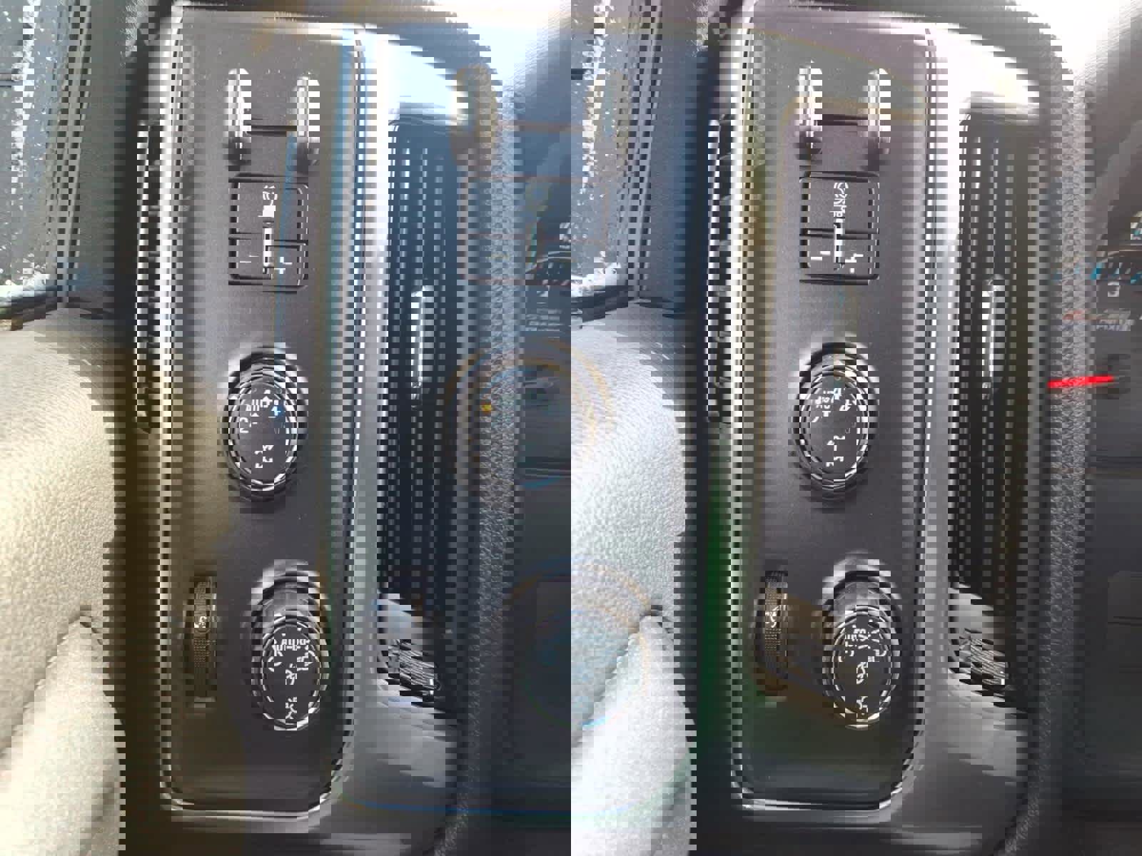 Used 2018 Chevrolet Silverado 1500 LT w/ LPO, Street Package image 17