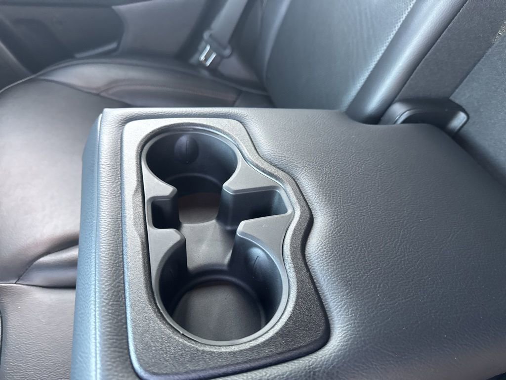 Used 2023 Jeep Compass Latitude image 33