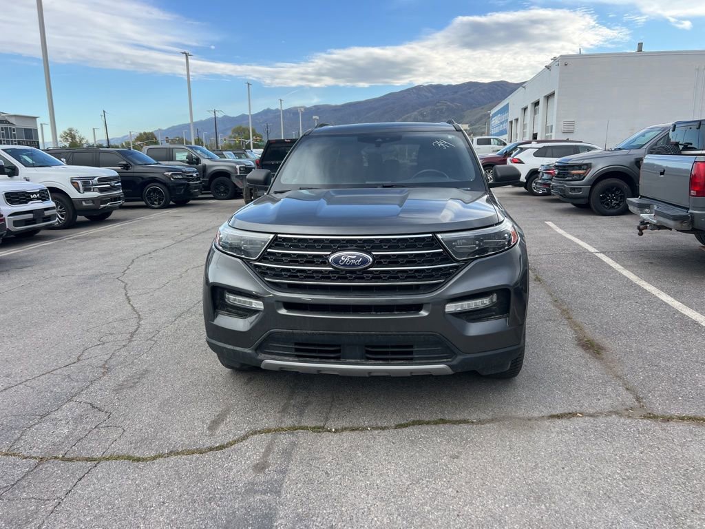 Used 2020 Ford Explorer XLT w/ Equipment Group 202A image 17